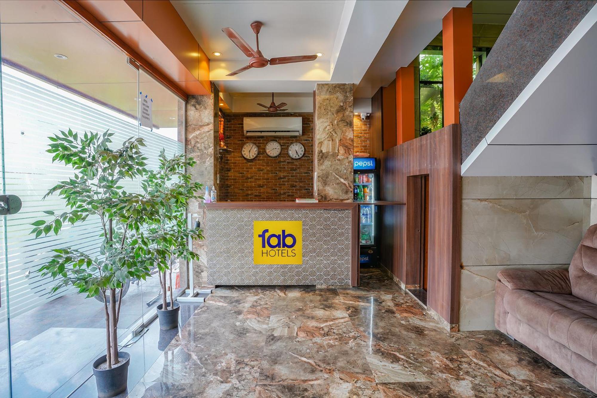 Fabexpress Super 7 Inn - Nr Rabale Station Наві-Мумбаї Екстер'єр фото